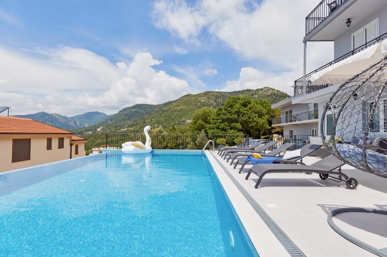 Apartment Kascelan Kotor Luaran gambar